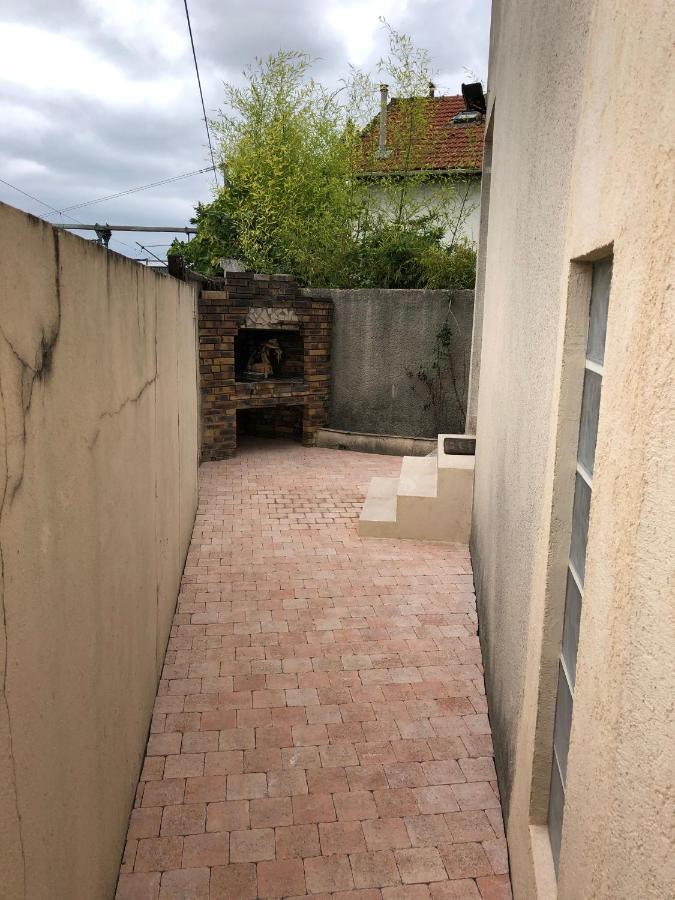 AlloAppartMeublé_L'émeraude Houilles Esterno foto
