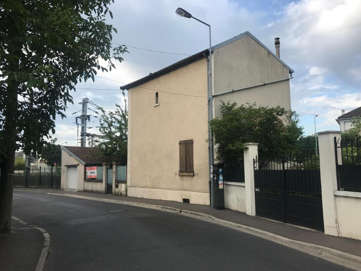 AlloAppartMeublé_L'émeraude Houilles Esterno foto