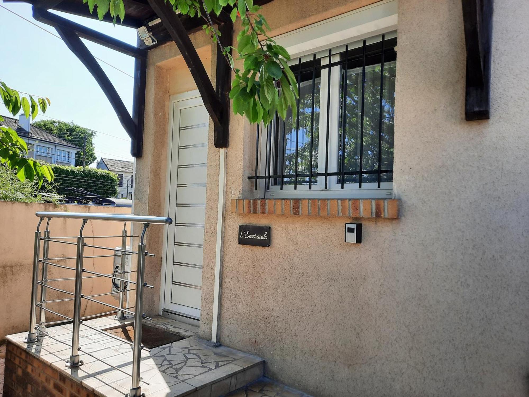 AlloAppartMeublé_L'émeraude Houilles Esterno foto